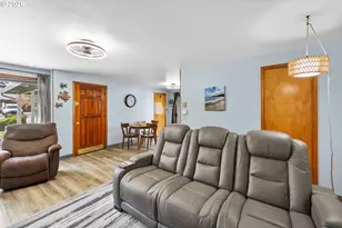 5731 NE Failing St, Portland, OR 97213 - Photo 12