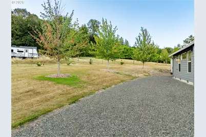 805 Insel Rd, Woodland, WA 98674 - Photo 36