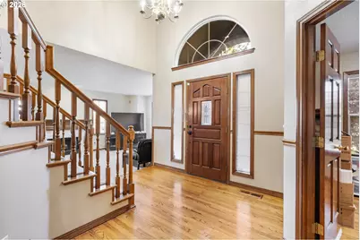 17973 Saint Clair Dr, Lake Oswego, OR 97034 - Photo 2