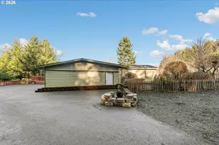 65759 E Bay Rd, North Bend, OR 97459 - Photo 10