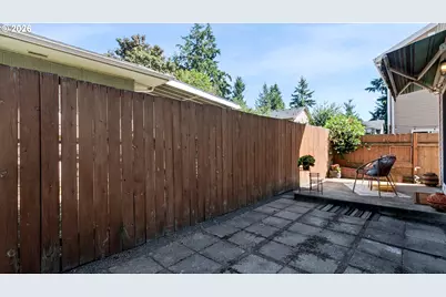 422 NE 141st Pl, Portland, OR 97230 - Photo 34