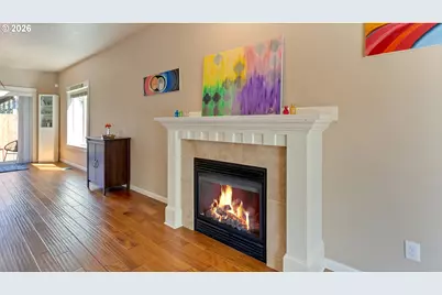 422 NE 141st Pl, Portland, OR 97230 - Photo 8