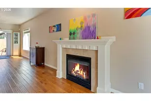 422 NE 141st Pl, Portland, OR 97230 - Photo 8