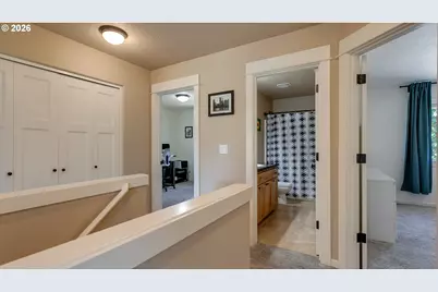 422 NE 141st Pl, Portland, OR 97230 - Photo 18