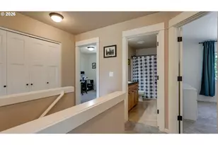 422 NE 141st Pl, Portland, OR 97230 - Photo 18