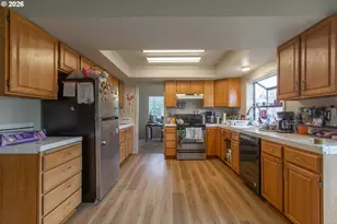 1408 SE 83rd Ct, Vancouver, WA 98664 - Photo 6