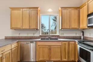 1805 Broadway St, Seaside, OR 97138 - Photo 14