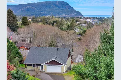 1805 Broadway St, Seaside, OR 97138 - Photo 1