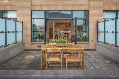 420 NW 11th Ave #503, Portland, OR 97209 - Photo 26