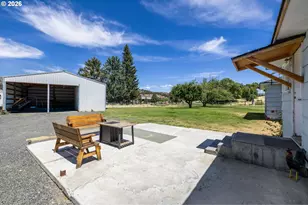 60325 Hwy 26, John Day, OR 97845 - Photo 24