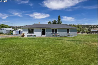 60325 Highway 26, John Day, OR 97845 - Photo 2