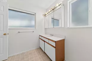 16708 Thompson Rd, Brookings, OR 97415 - Photo 18