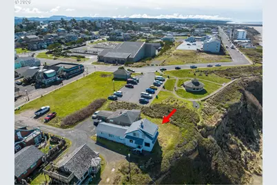 825 NW 1st St, Newport, OR 97365 - Photo 26