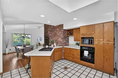 2680 Greentree Rd, Lake Oswego, OR 97034 - Photo 12