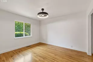 1161 NW Ellis St, Roseburg, OR 97471 - Photo 20