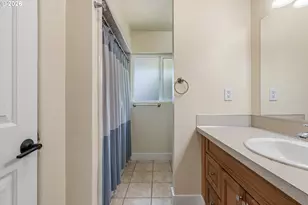 1161 NW Ellis St, Roseburg, OR 97471 - Photo 24
