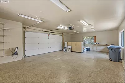 1161 NW Ellis St, Roseburg, OR 97471 - Photo 36