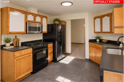102 NW Manly St, White Salmon, WA 98672 - Photo 10