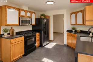102 NW Manly St, White Salmon, WA 98672 - Photo 10