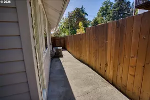 102 NW Manly St, White Salmon, WA 98672 - Photo 30