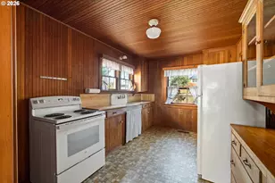 180 E Jackson St, Cannon Beach, OR 97110 - Photo 12