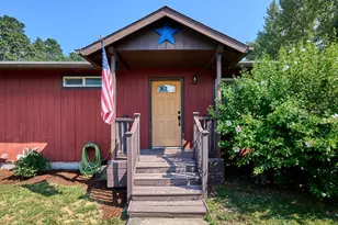 1612 Habitat Ln, Silverton, OR 97381 - Photo 2