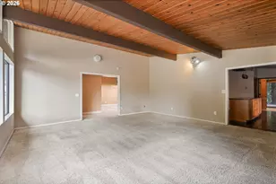 3560 Fairway Ln, Longview, WA 98632 - Photo 8