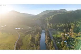 22240 Tiller Trail Hwy, Days Creek, OR 97429 - Photo 18