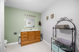 22240 Tiller Trail Hwy, Days Creek, OR 97429 - Photo 10