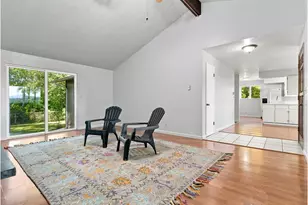 343 Cumberland St, Astoria, OR 97103 - Photo 8
