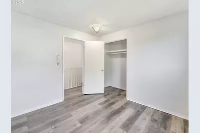 343 Cumberland St, Astoria, OR 97103 - Photo 16