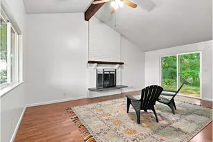 343 Cumberland St, Astoria, OR 97103 - Photo 6