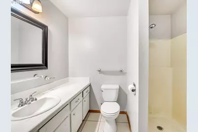 343 Cumberland St, Astoria, OR 97103 - Photo 24