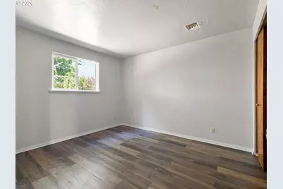 343 Cumberland St, Astoria, OR 97103 - Photo 22