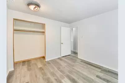 343 Cumberland St, Astoria, OR 97103 - Photo 24