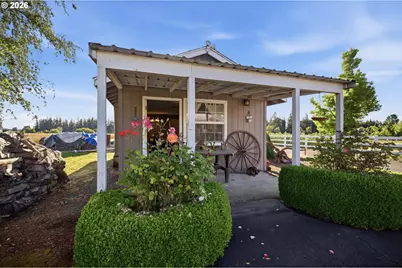 6090 Hwy 211, Hubbard, OR 97032 - Photo 32