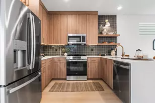 3613 SW Logan St, Portland, OR 97219 - Photo 6