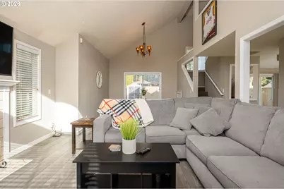 8670 SW Stratford Ct, Portland, OR 97224 - Photo 10