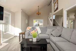 8670 SW Stratford Ct, Portland, OR 97224 - Photo 10