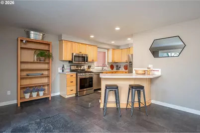 8670 SW Stratford Ct, Portland, OR 97224 - Photo 18