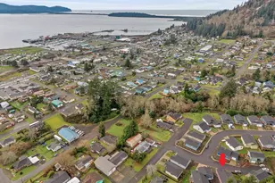 606 2nd St, Garibaldi, OR 97118 - Photo 18