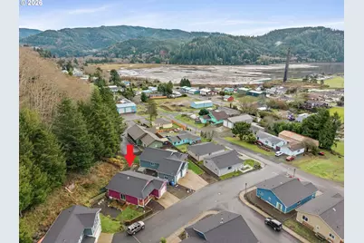 606 2nd St, Garibaldi, OR 97118 - Photo 20