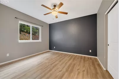 606 2nd St, Garibaldi, OR 97118 - Photo 12