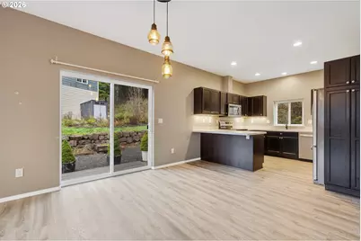 606 2nd St, Garibaldi, OR 97118 - Photo 8