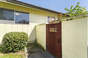 12395 SE Main St, Portland, OR 97233 - Photo 34