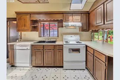 1205 2nd Ave, Hammond, OR 97121 - Photo 8