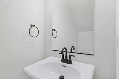 6323 SE Chloe Rose Way, Milwaukie, OR 97267 - Photo 8