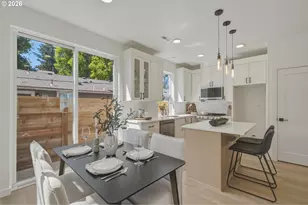 9411 N Macrum Ave, Portland, OR 97203 - Photo 8