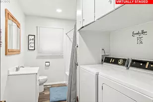 151 Long St, Canyonville, OR 97417 - Photo 12