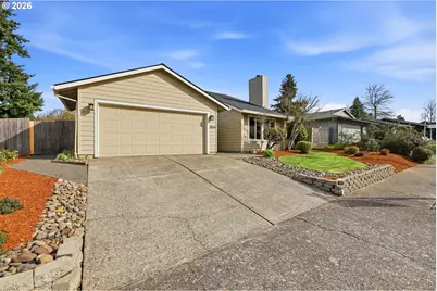 21634 SW Columbia Dr, Tualatin, OR 97062 - Photo 8